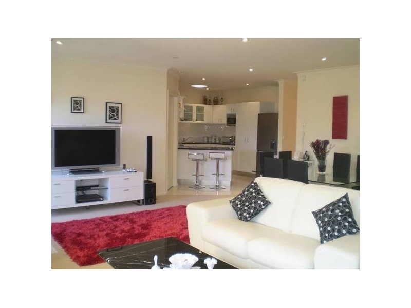 1/175a Croudace Road, Elermore Vale NSW 2287