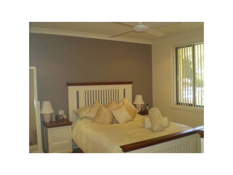 1/175a Croudace Road, Elermore Vale NSW 2287