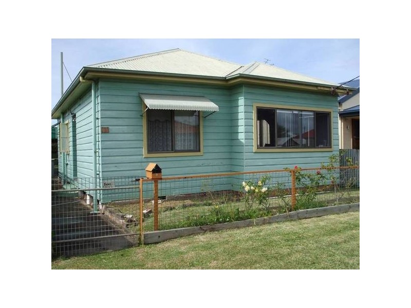 11 McMichael Street, Maryville NSW 2293