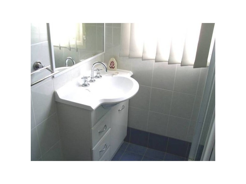 10 Hinkler Street, Mayfield NSW 2304