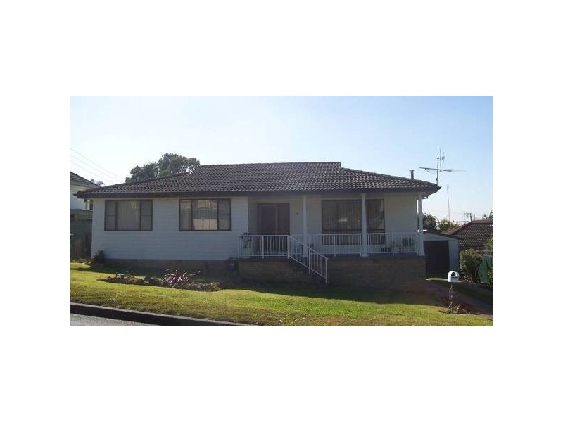 4 Ganur Street, Wallsend NSW 2287