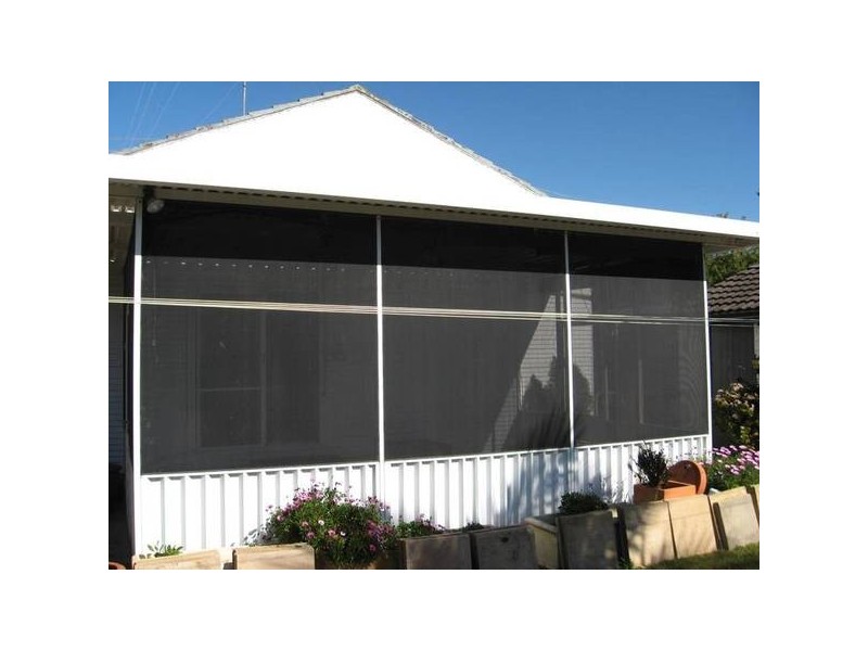 10 Gladgunson Drive, Eleebana NSW 2282