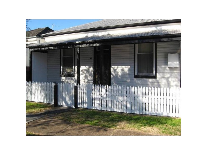 79 Lawson Street, Hamilton NSW 2303
