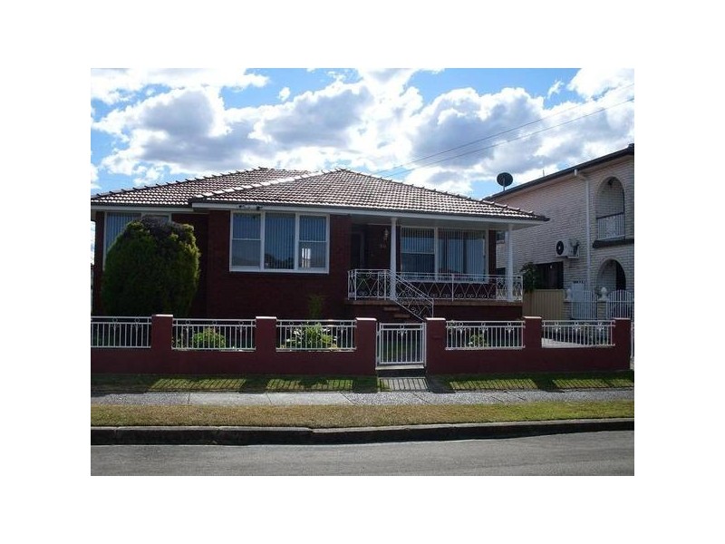 50 Gosford Road, Broadmeadow NSW 2292