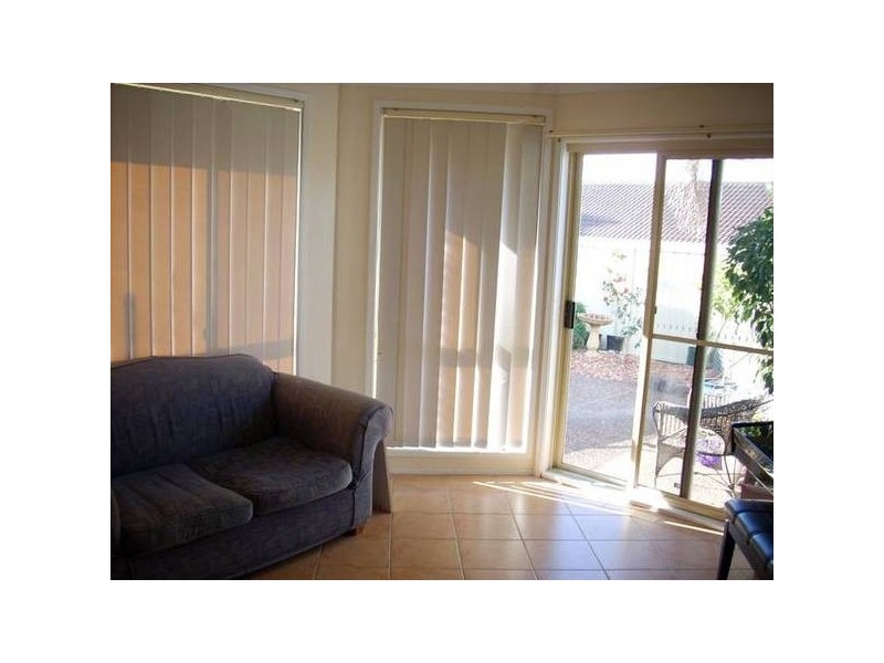 33 Prospero Street, Maryland NSW 2287