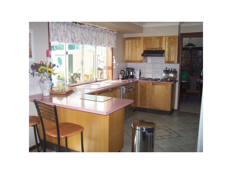 15 Candlebark Way, New Lambton Heights NSW 2305