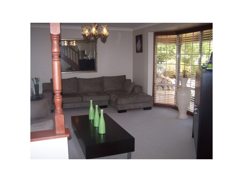15 Candlebark Way, New Lambton Heights NSW 2305