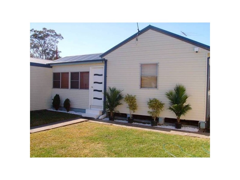 30 Laurel Street, Edgeworth NSW 2285