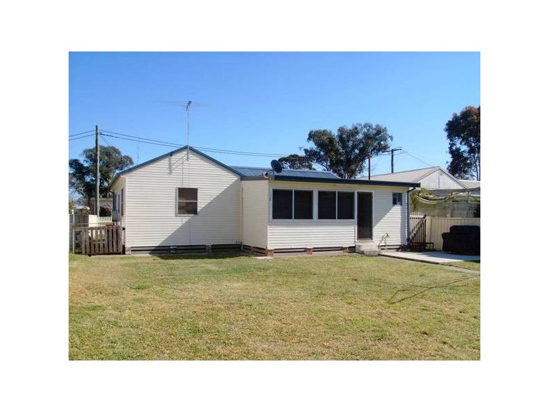 30 Laurel Street, Edgeworth NSW 2285