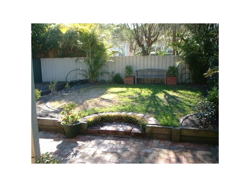 2 Greaves Street, Mayfield East NSW 2304