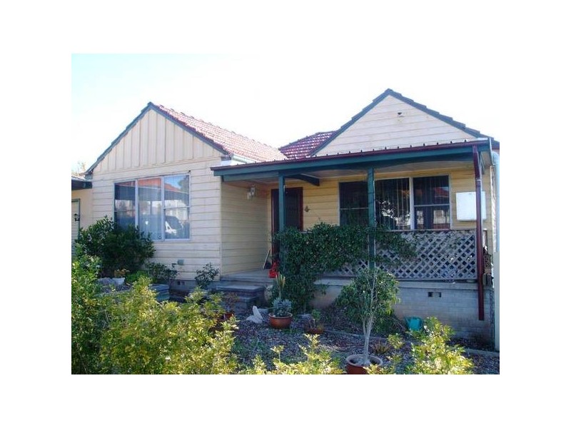 45 Fifth Street, Cardiff South NSW 2285