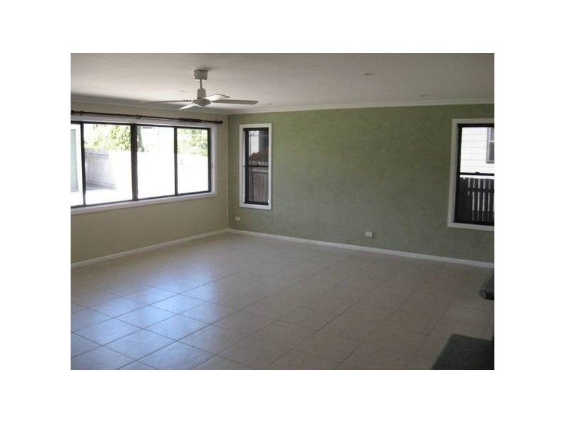 48 Lovell Parade, Shortland NSW 2307