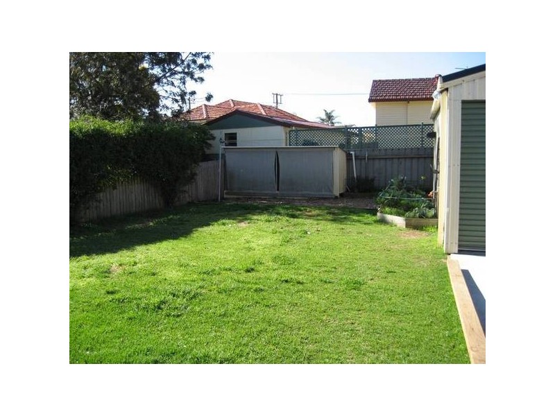 48 Lovell Parade, Shortland NSW 2307