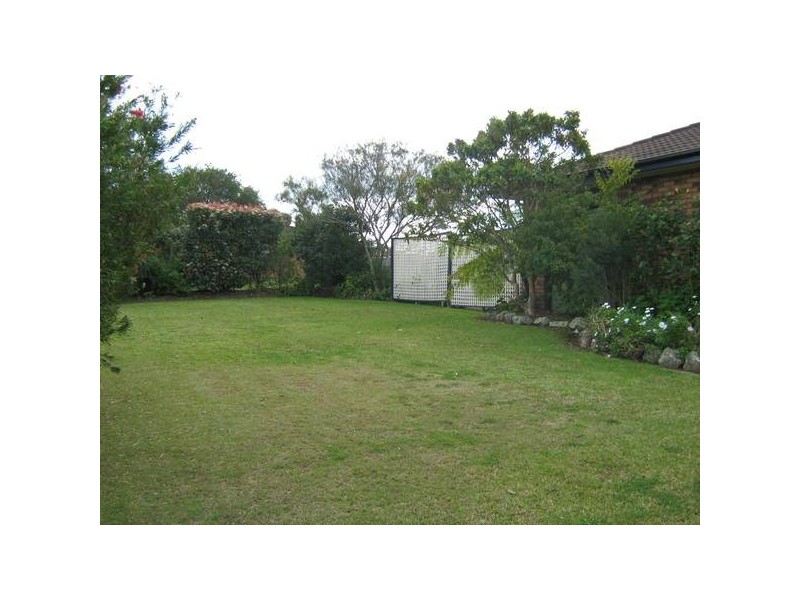 4 Jirra Way, Maryland NSW 2287