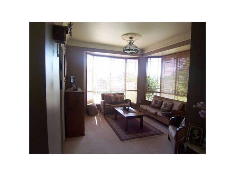 27 Avard Close, Thornton NSW 2322