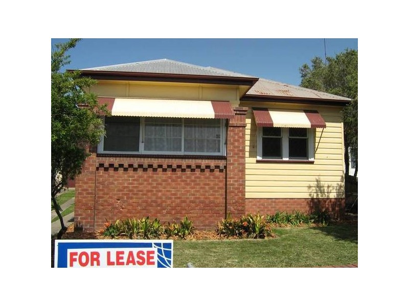 16 The Crescent, Wallsend NSW 2287