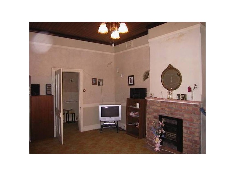 5 Woodstock, Mayfield NSW 2304