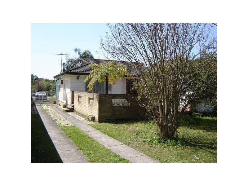 60 Croudace Road, Elermore Vale NSW 2287