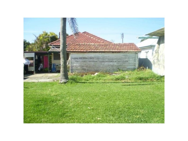 39 Scholey Street, Mayfield NSW 2304