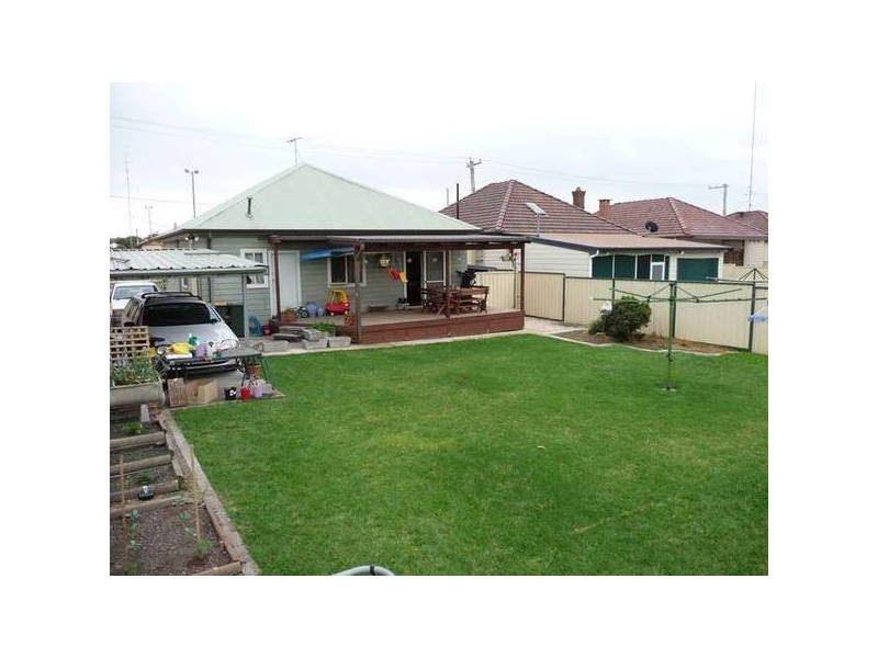 Mayfield NSW 2304