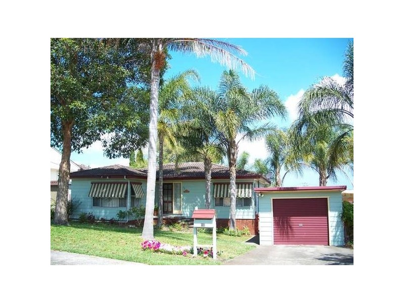 12 Acacia Avenue, Raymond Terrace NSW 2324