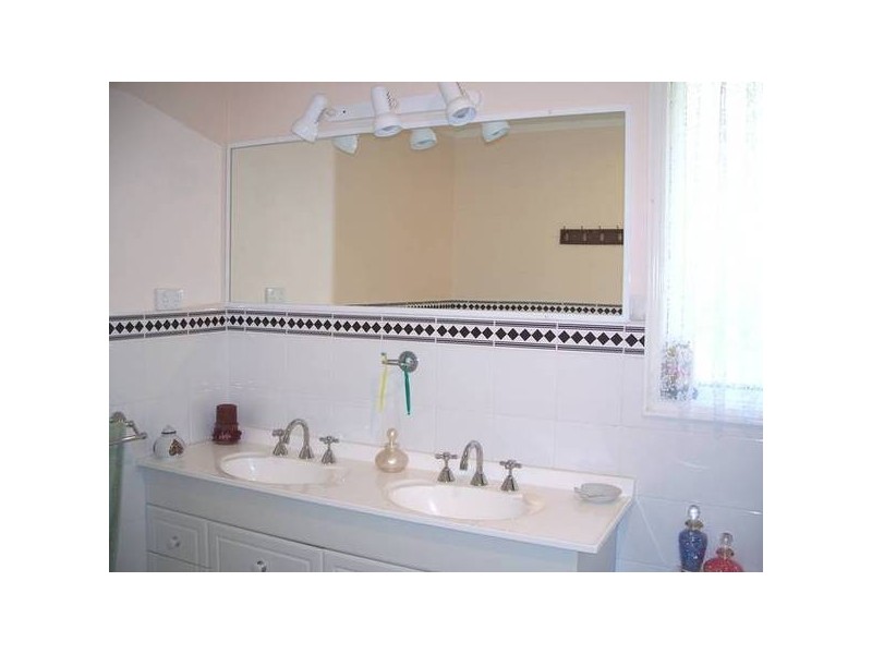 21 Ford Avenue, Medowie NSW 2318