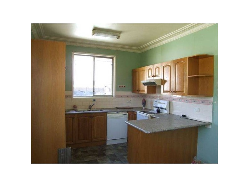 106 Deakin, Kurri Kurri NSW 2327