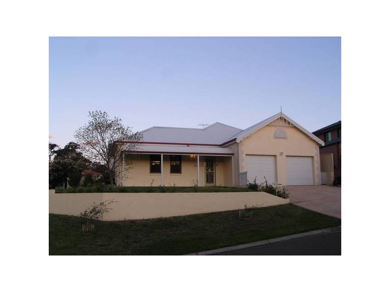 1 Caitlin Close, Bolwarra NSW 2320