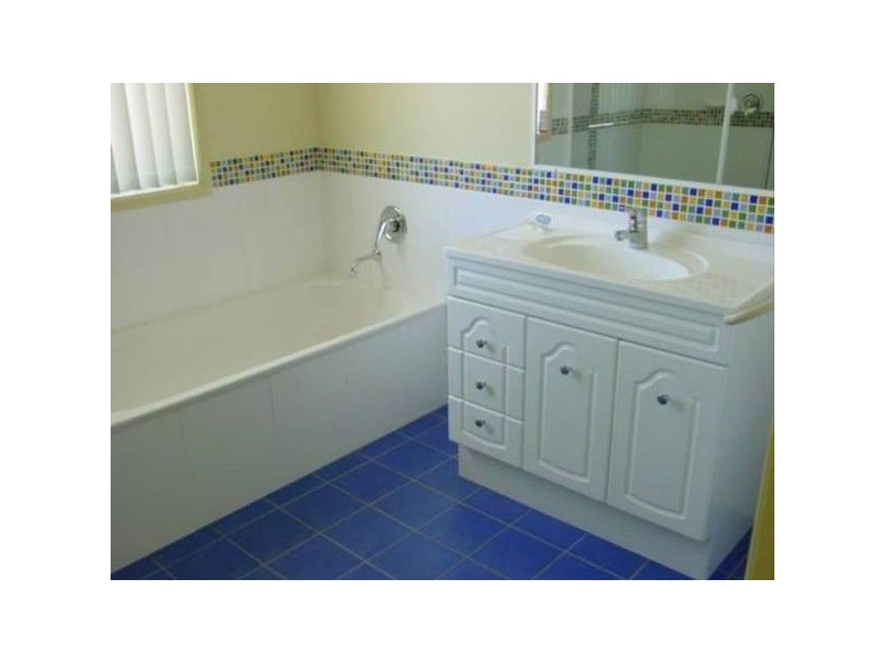 1/2 Boston Street, Tea Gardens NSW 2324