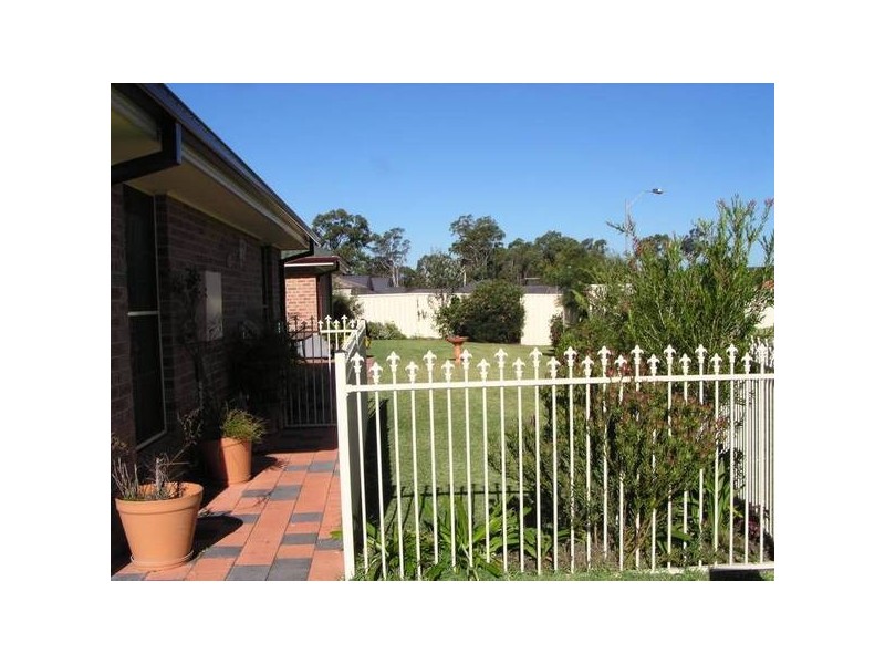 1 Olsen St, Metford NSW 2323