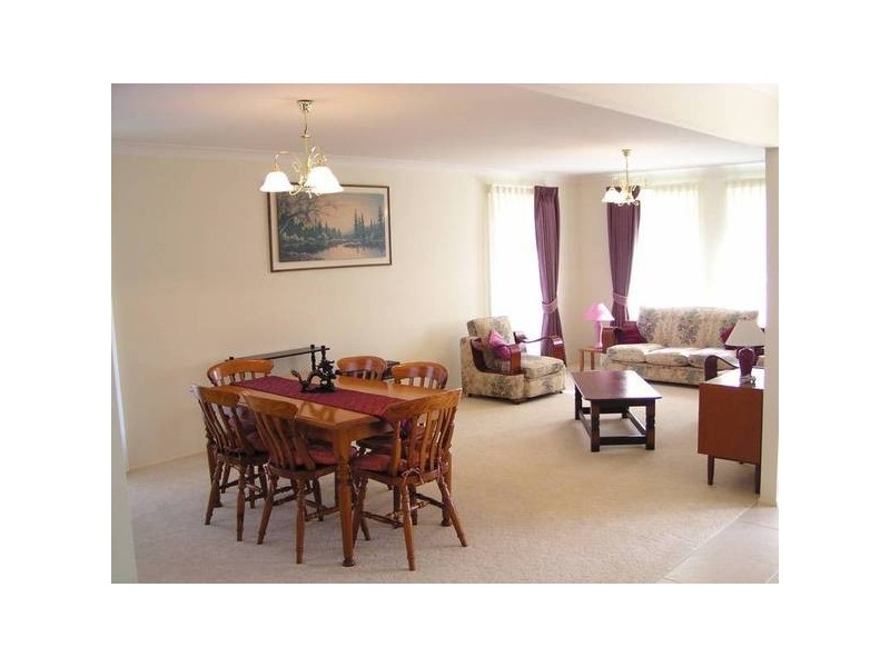 1 Olsen St, Metford NSW 2323