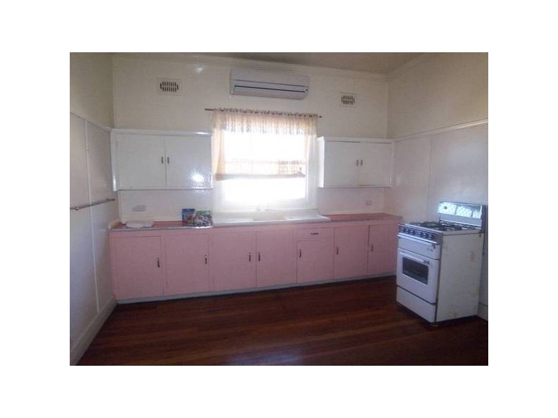 146 New England Highway, Rutherford NSW 2320