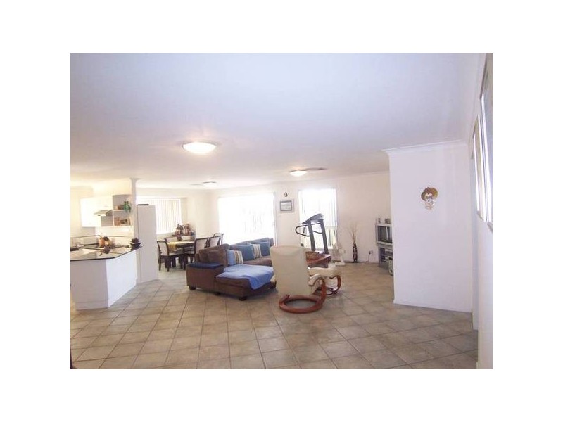 181 Somerset Drive, Thornton NSW 2322