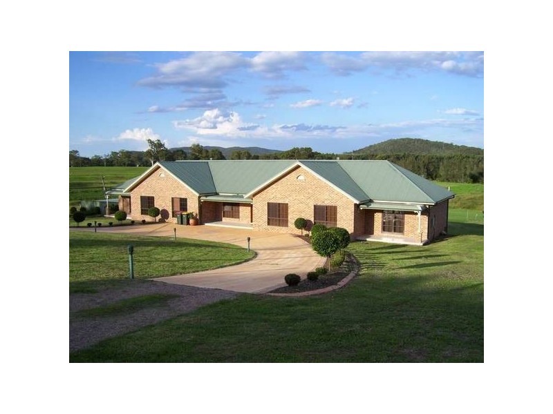 17 Still Street, Seaham NSW 2324