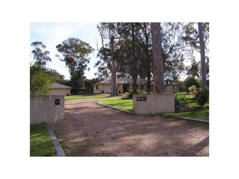 21 South Esk Drive, Seaham NSW 2324