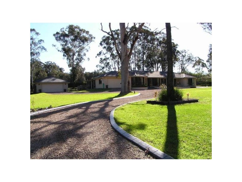 21 South Esk Drive, Seaham NSW 2324