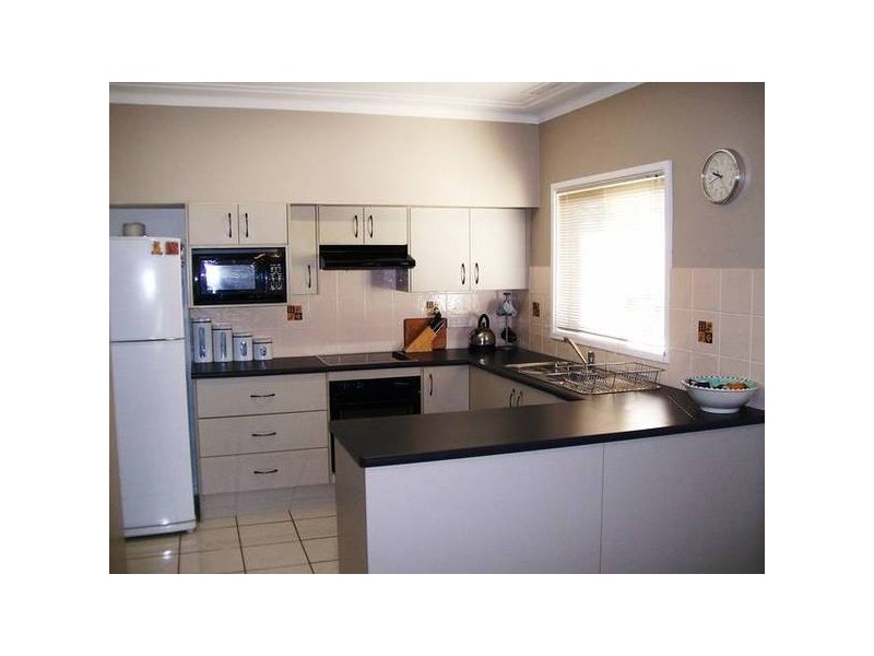 Valentine NSW 2280
