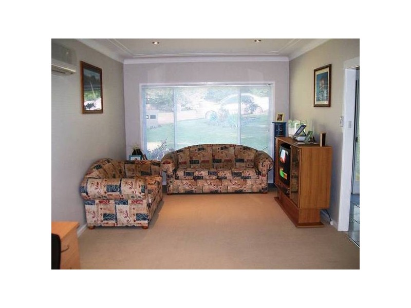 Valentine NSW 2280