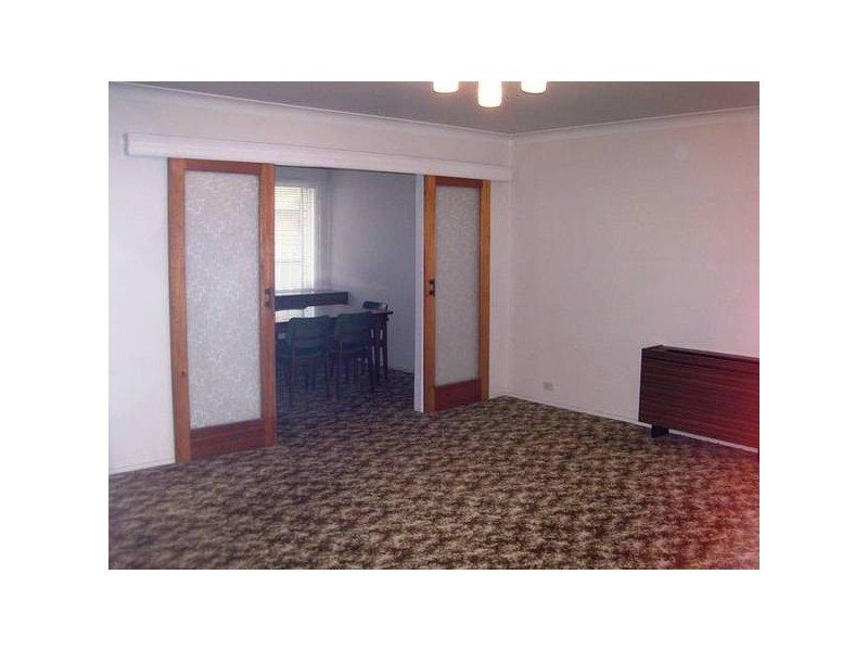 Valentine NSW 2280
