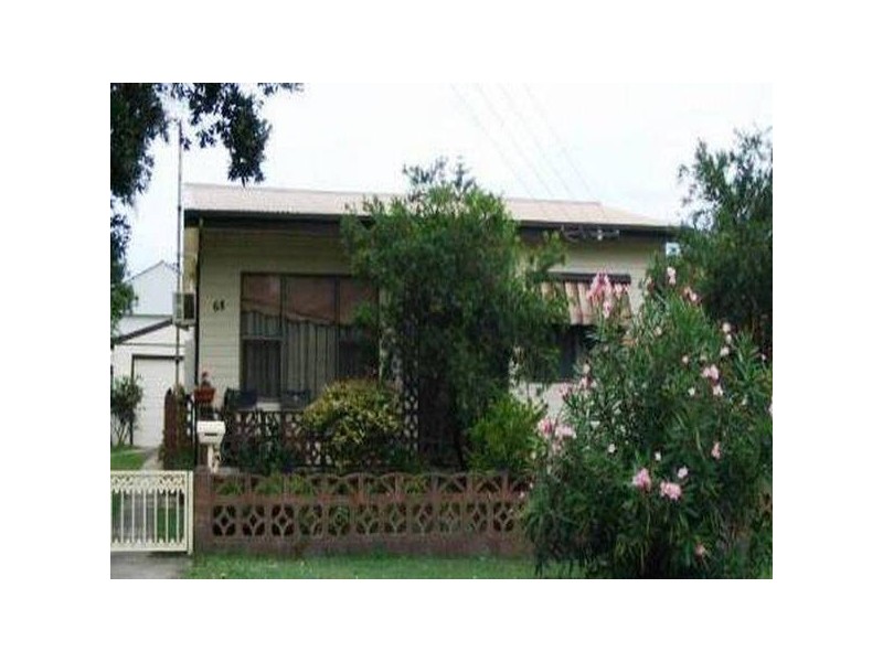 68 Elsdon Street, Redhead NSW 2290