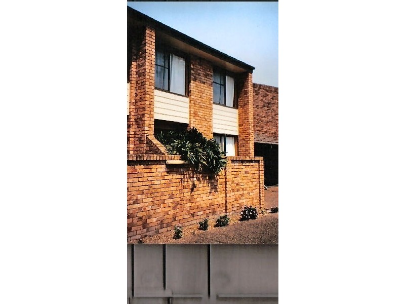 Emily Street, Marks Point NSW 2280