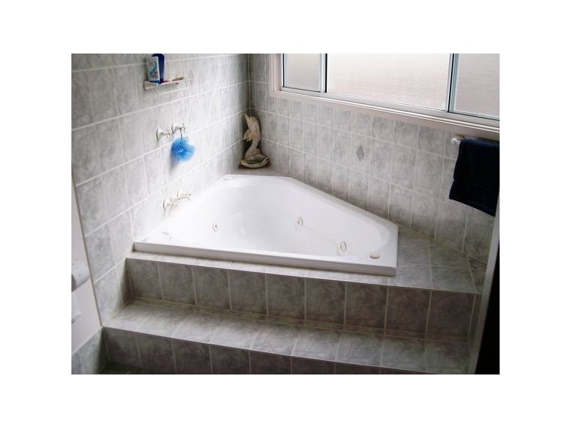 Tingira Heights NSW 2290