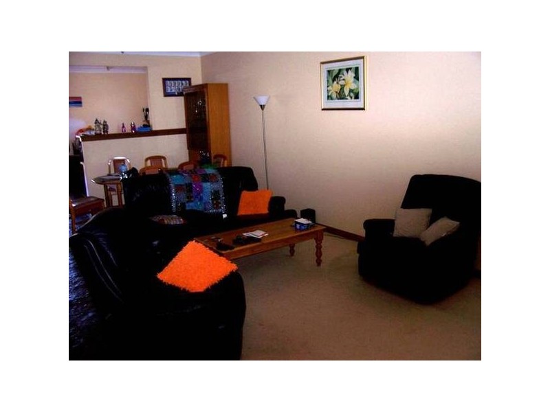 37 Yorston Street, Warners Bay NSW 2282