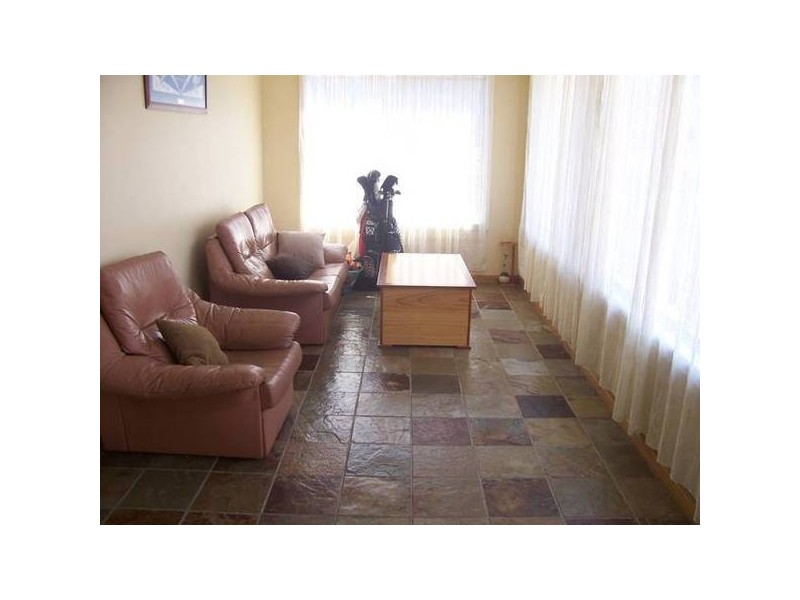 37 Yorston Street, Warners Bay NSW 2282