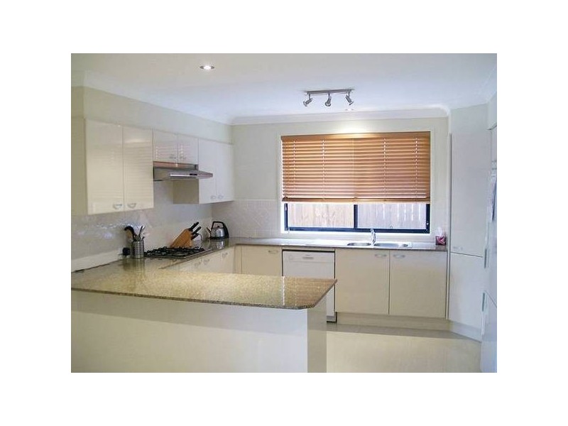 11 James Street, Tingira Heights NSW 2290