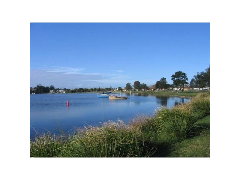 Pelican NSW 2281