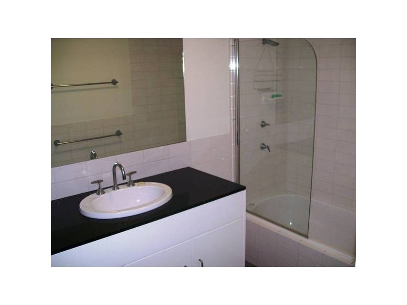 Warners Bay NSW 2282