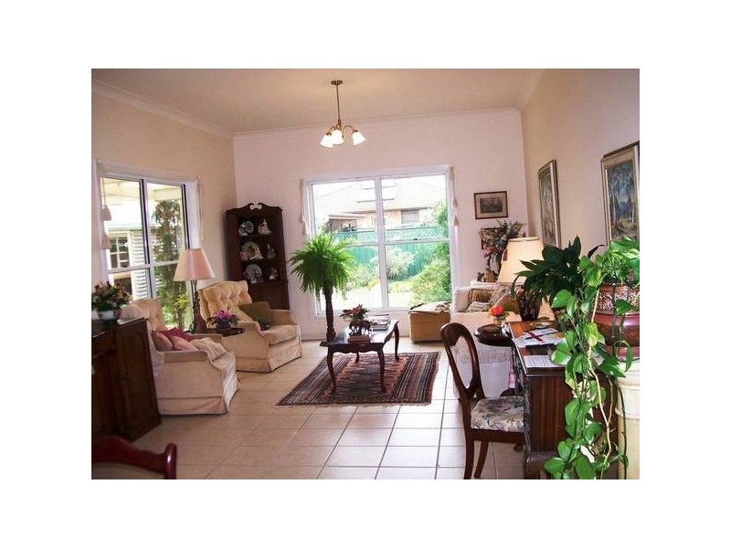 Blacksmiths NSW 2281