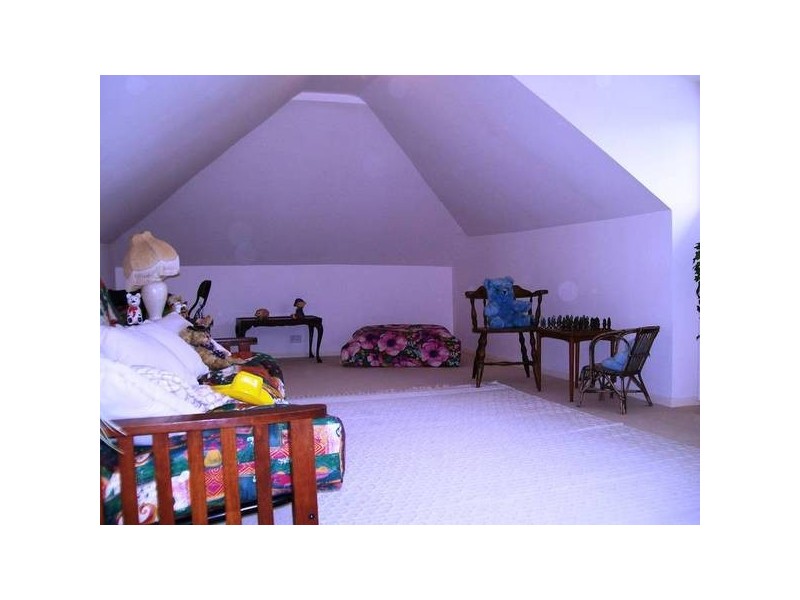 Blacksmiths NSW 2281