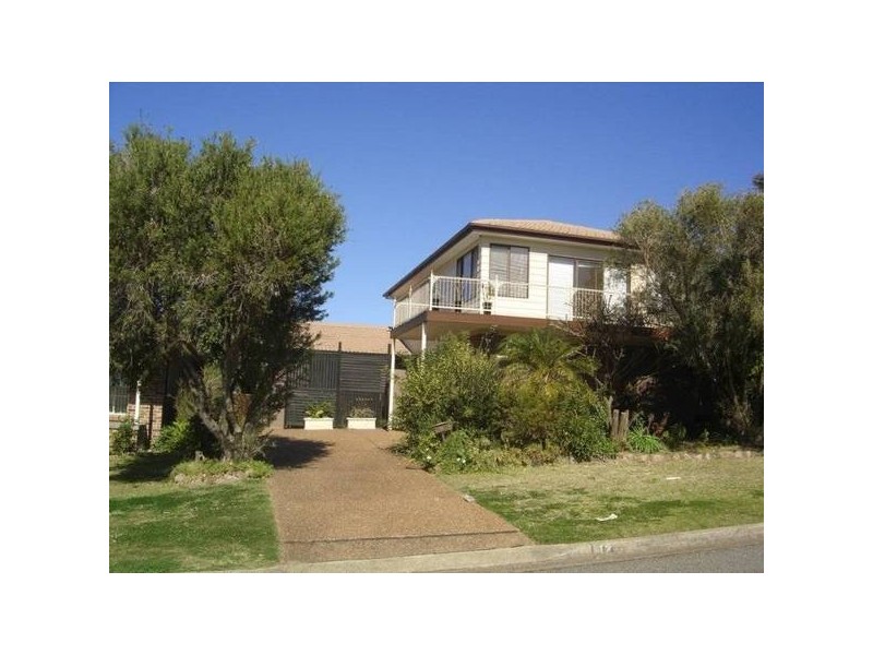 Caves Beach NSW 2281